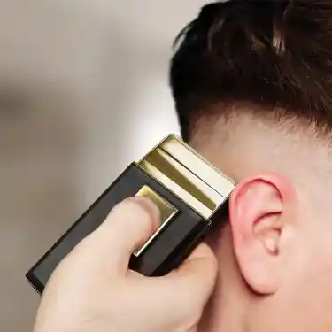 Wahl Mobile Shaver Gold Limited Edition